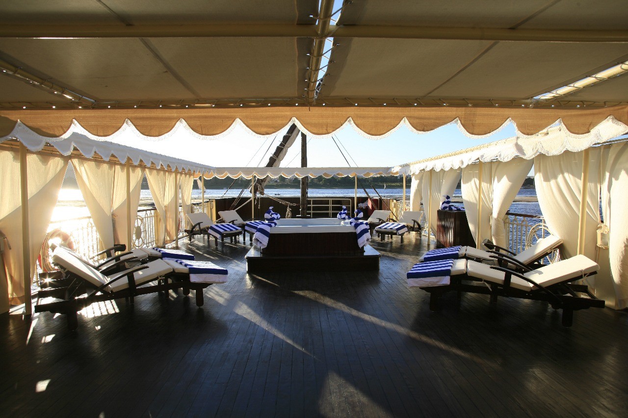 Jasmine Dahabiya Cruise Tours