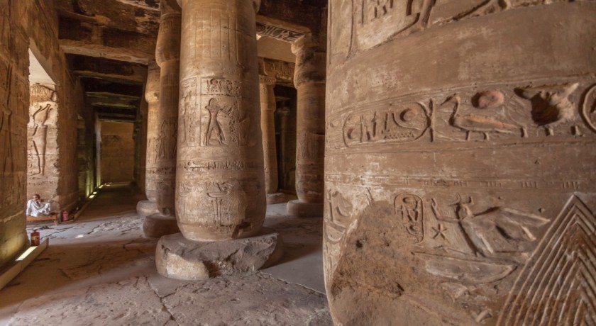 Passeios aos Templos de Dendera e Abidos