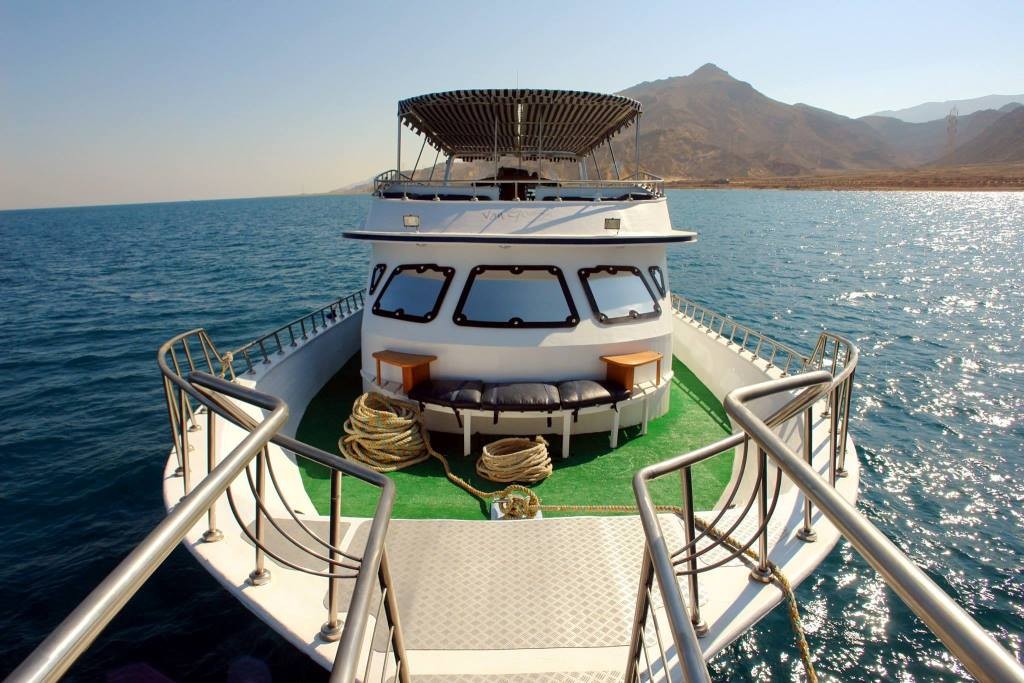 Red Sea Yacht Fishing from Cairo in Ain Sokhna