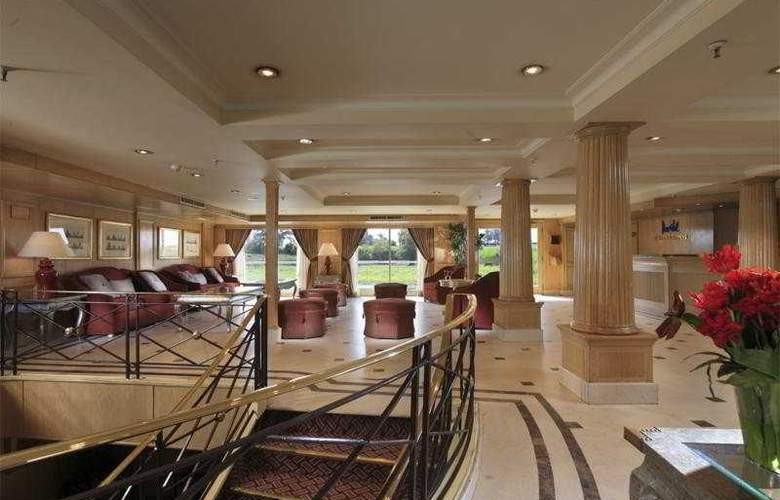 Crown Emperor Crucero