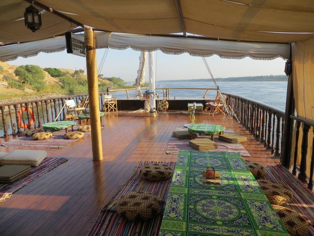 Nebyt Dahabiya Crucero Nilo