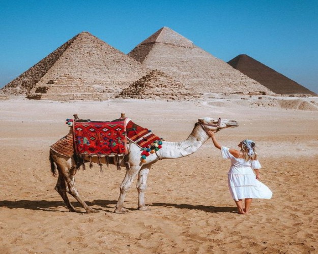 Excursões noturnas no Cairo saindo de Dahab de avião