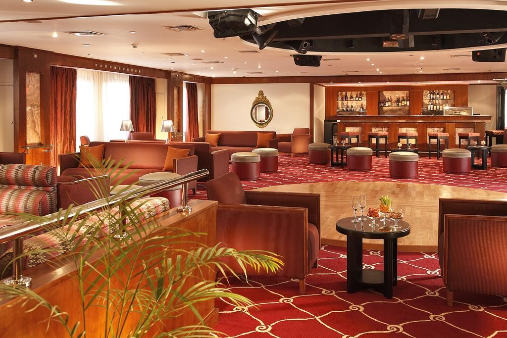 Nile Shams crucero