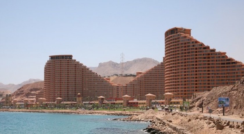 Tours O Museu e Cairo do porto de Ain Sokhna