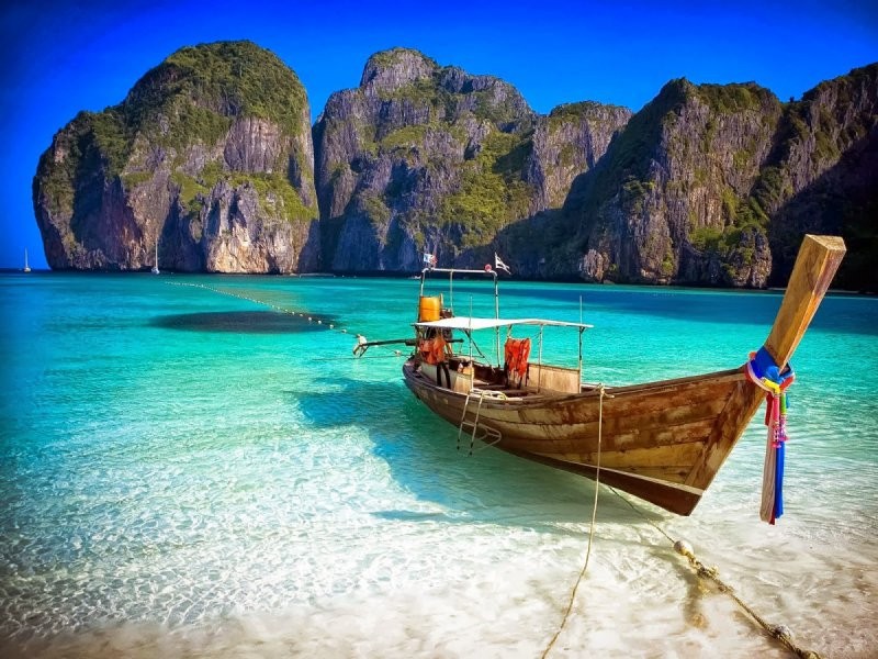 Coral Island and City Tour in Phuket