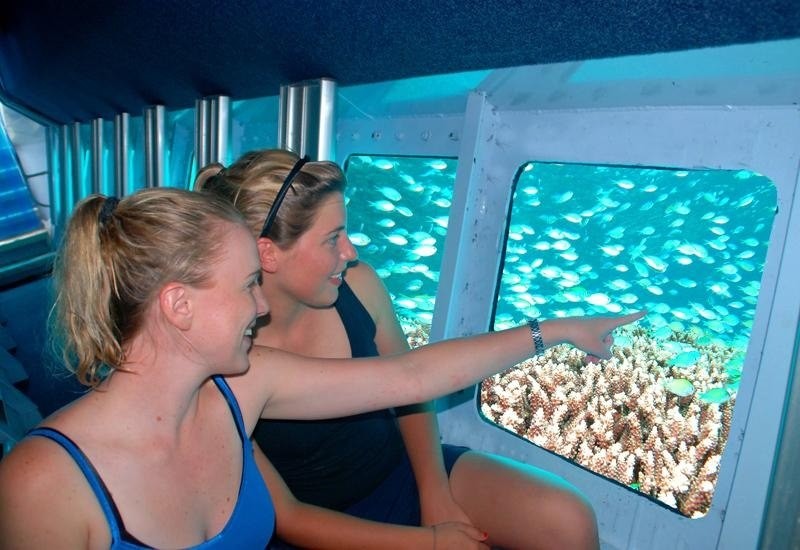 Excursión Barco de Cristal en Hurghada