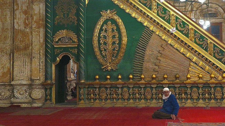 Day Tour to the Islamic Mosques in Cairo
