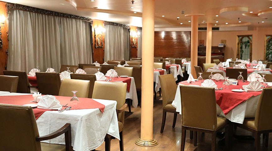 Solaris l Crucero del Nilo