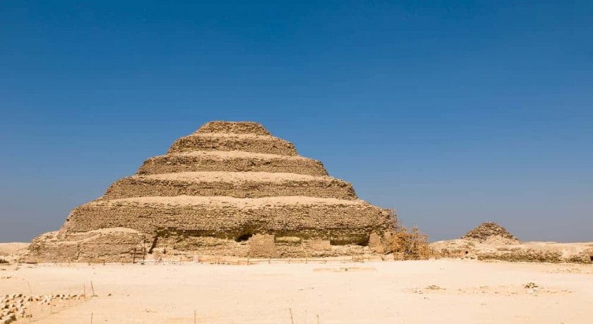 Tours As Pirâmides & Porto de Alexandria