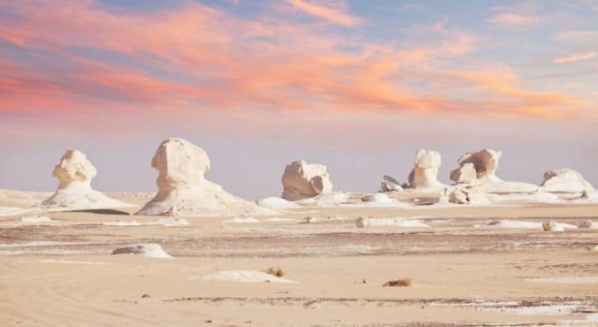 Best Honeymoon package in Cairo-Desert Safari