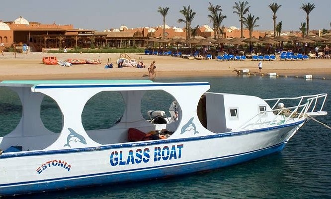 Glass Boat Tours in Hurghada