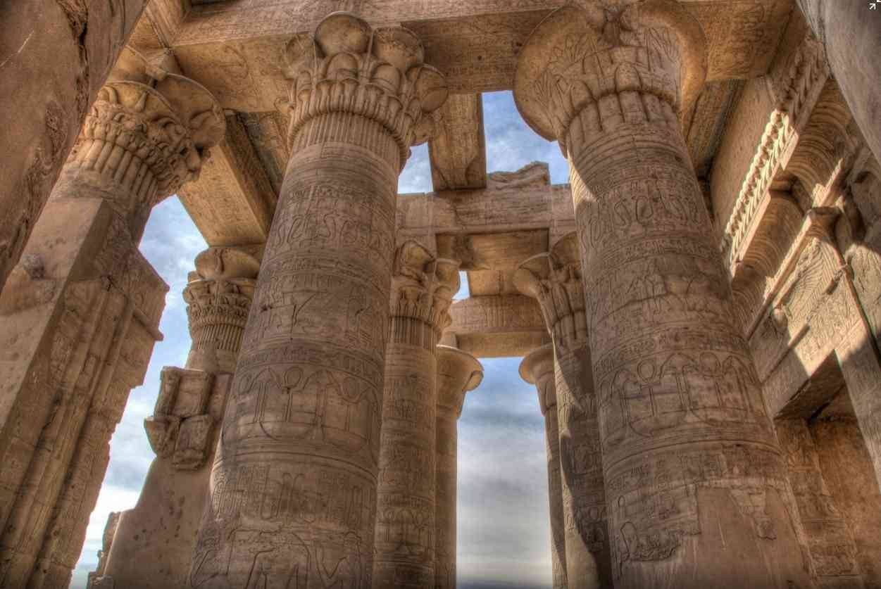 Edfu and Kom Ombo Tour from Aswan