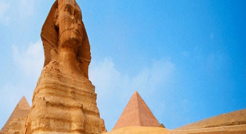 Pirâmides de Gizé Mênfis e Saqqara vistas de Port Said