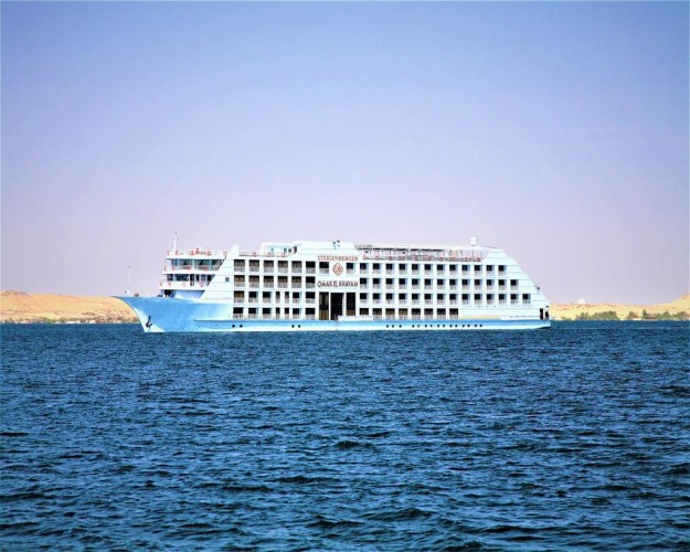 Omar El Khayam Lago Nasser Cruziero