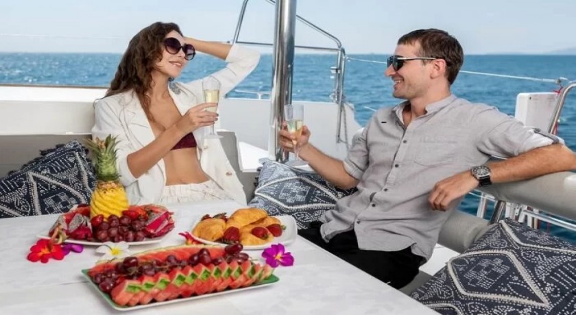 Isanbul Full-Day Bosphorus and Blak sea cruise