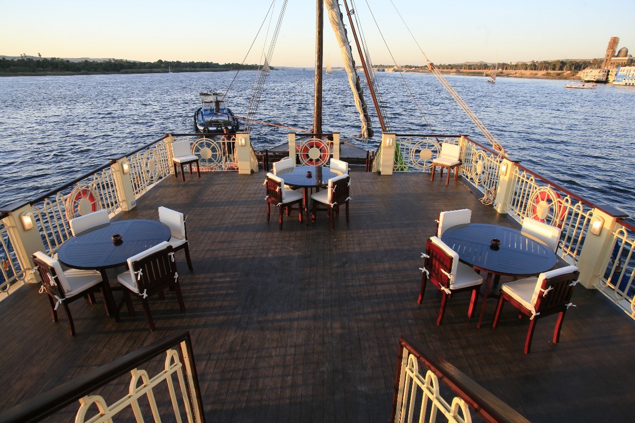 Jasmine Dahabiya Cruise Tours