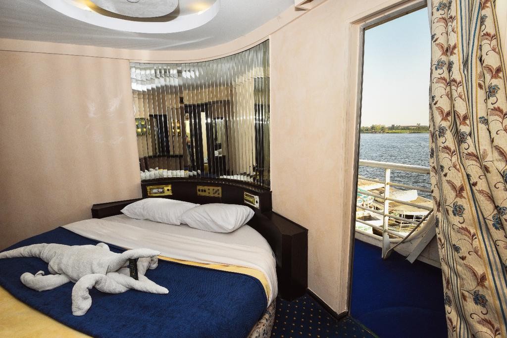 MS Dolphin Crucero por El Nilo