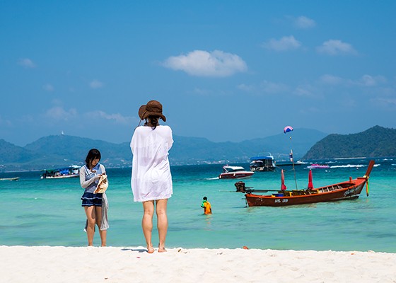 Coral Island and City Tour in Phuket