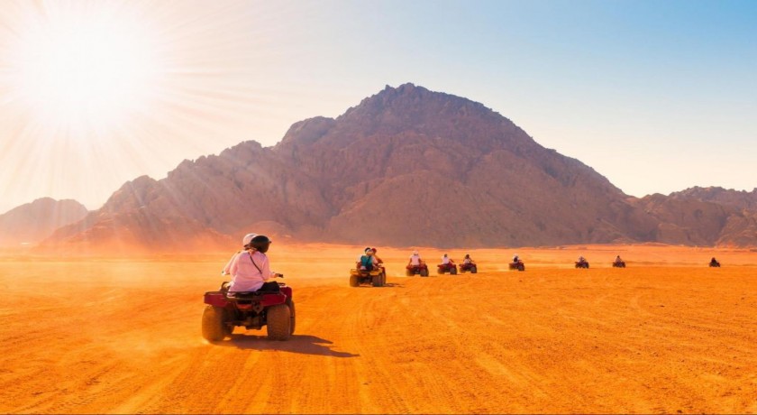 Viajar Cairo e Safari na Gruta de Gara
