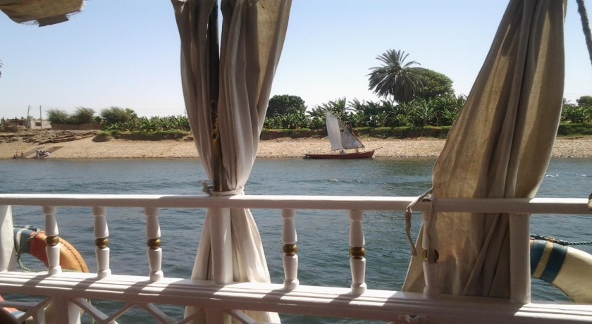 Naema Dahabiya Crucero Nilo