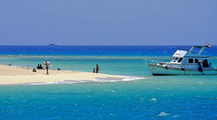 Sharm el naga from Hurghada
