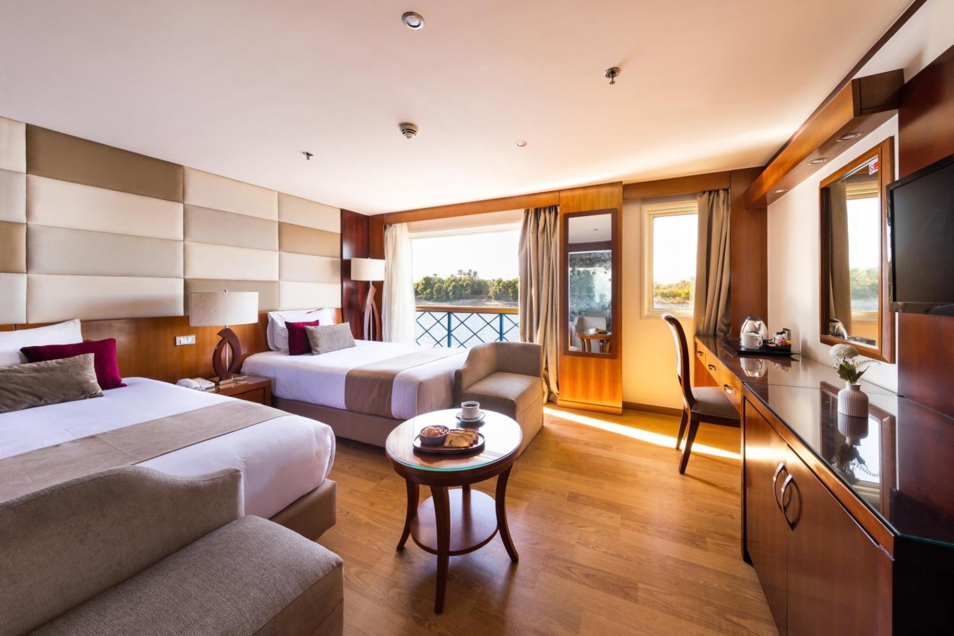 Luxury Nile Cruise Package from Aswan to Luxor – Egypt Tours