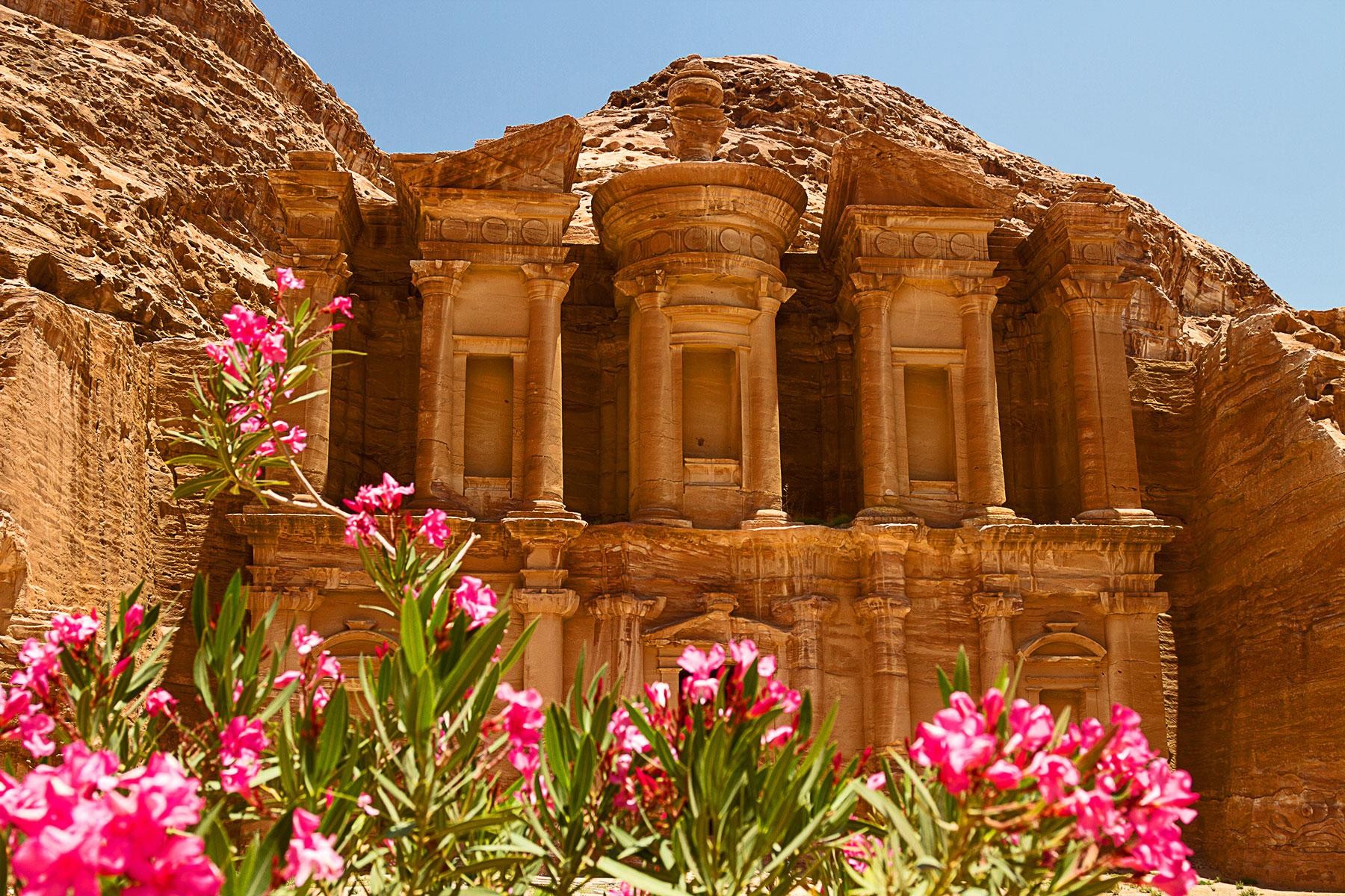 Sharm El Sheikh Holidays and Petra Tours