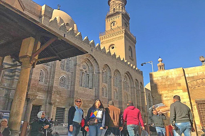 Tours La Calle del Moez en El Cairo