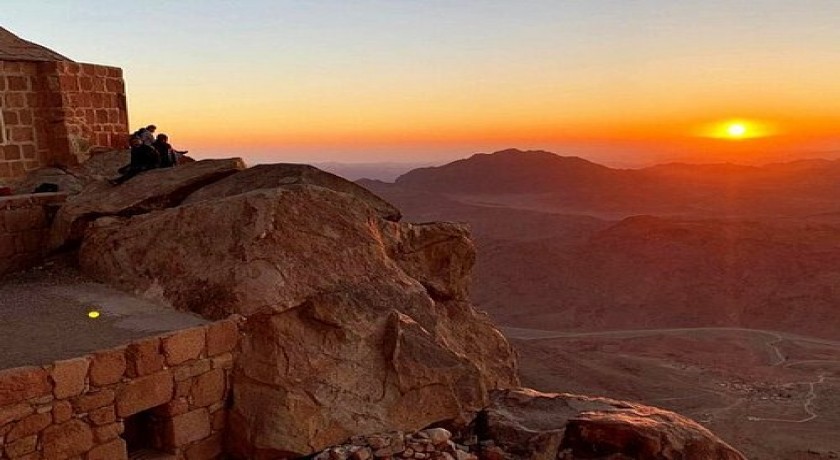 Excursões noturnas no Cairo saindo de Taba