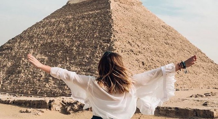 Cairo Tours e Cruzeiro no Nilo de avião