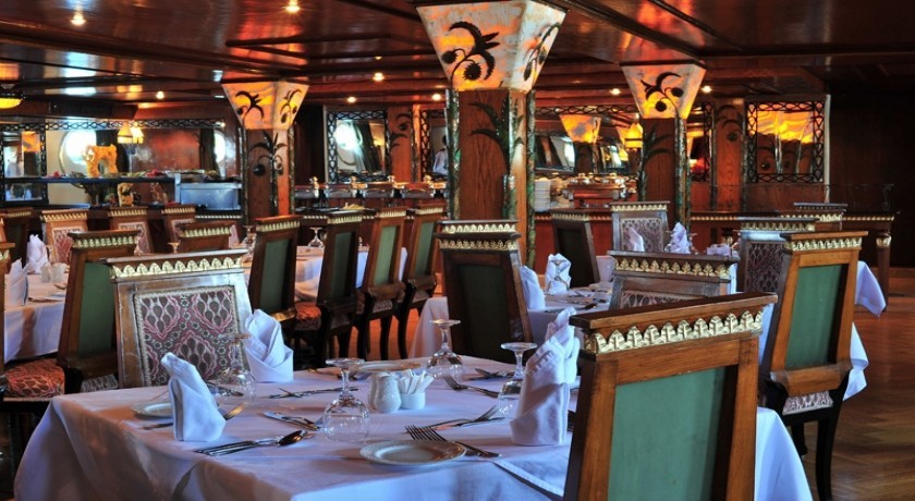 M/S Eugenie Lago Nasser Crucero