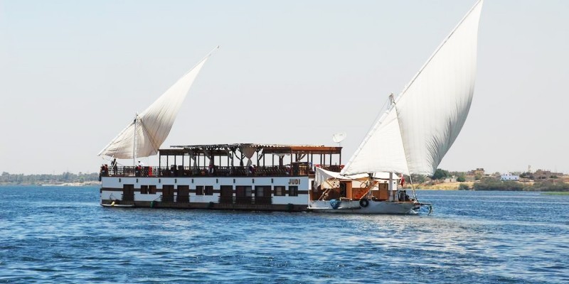 Crucero en Dahabiya Asiya