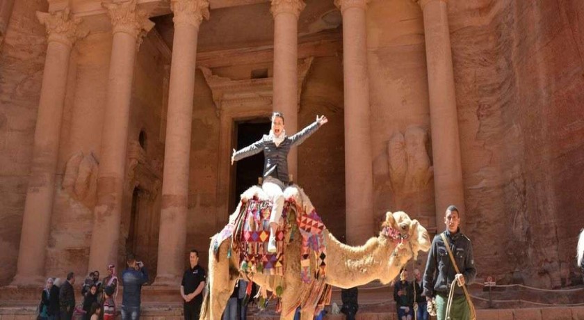 pernoite em passeios em Petra e Cairo