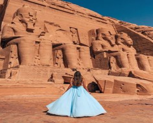 Excursões aos templos de Abu Simbel saindo de Aswan