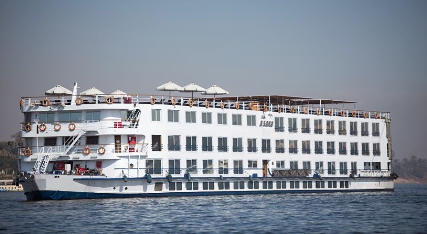A Sarah Crucero por el Nilo