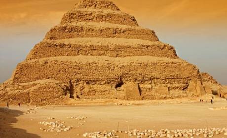 Day Tours to Pyramids, Dahshour and Saqqara