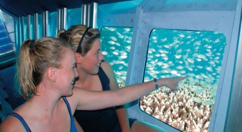 Passeios de submarino em Sindbad saindo de El Gouna