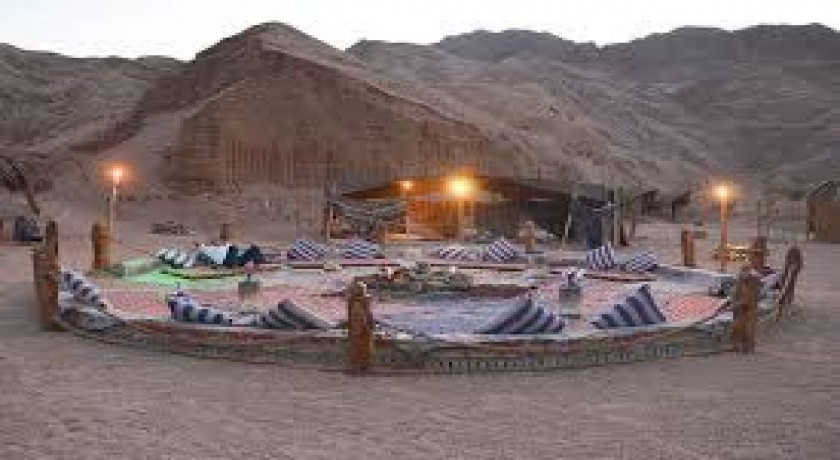Tours El Cairo, Crucero Nilo y Taba