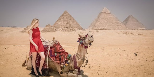 Tours El Cairo en Dos Días desde Dahab en avión