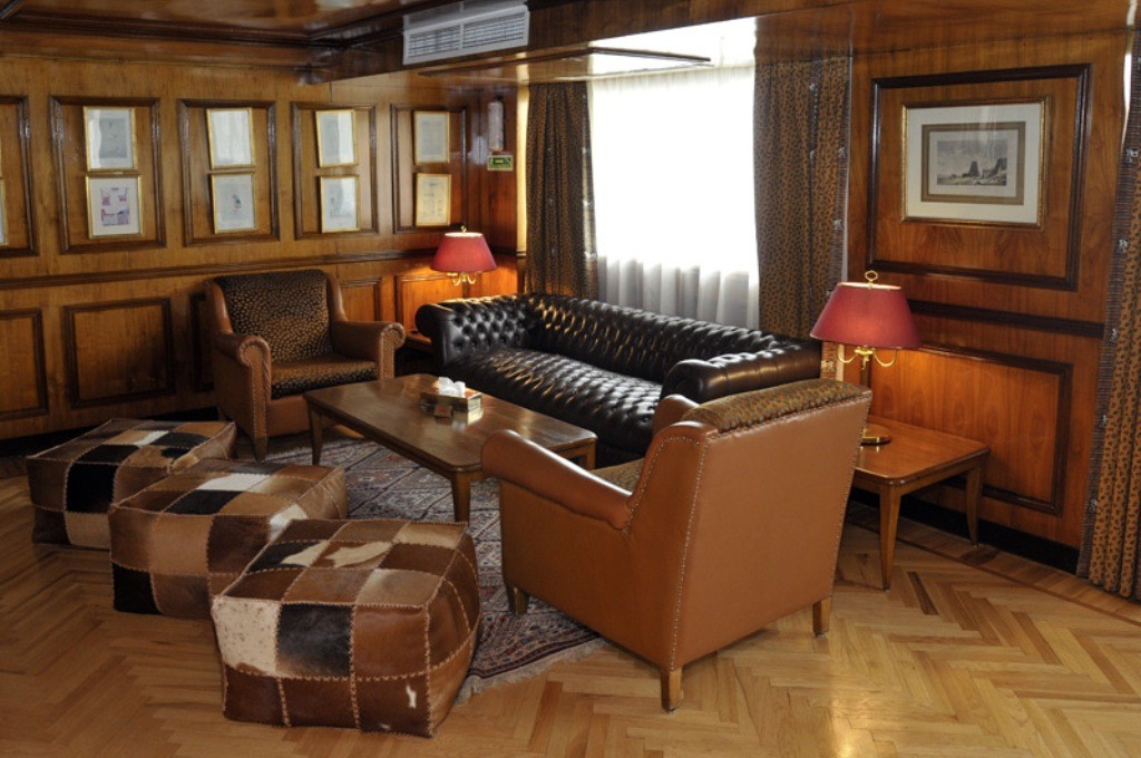 Eugenie 5-Star Lake Nasser Cruise Tours