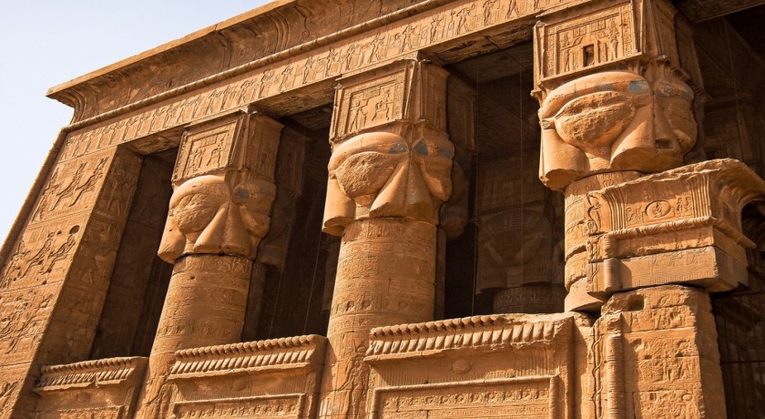 Passeios aos Templos de Dendera e Abidos