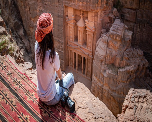 Noche en petra y tours de el cairo