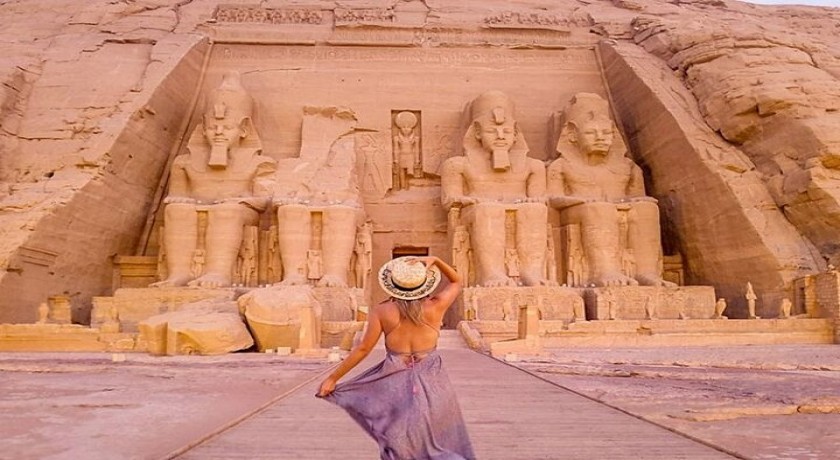 Excursões aos templos de Abu Simbel saindo de Aswan