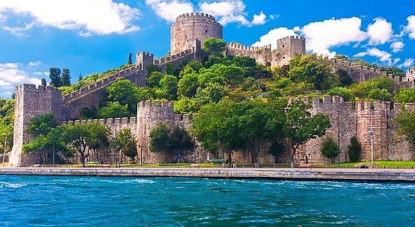 Isanbul Full-Day Bosphorus and Blak sea cruise