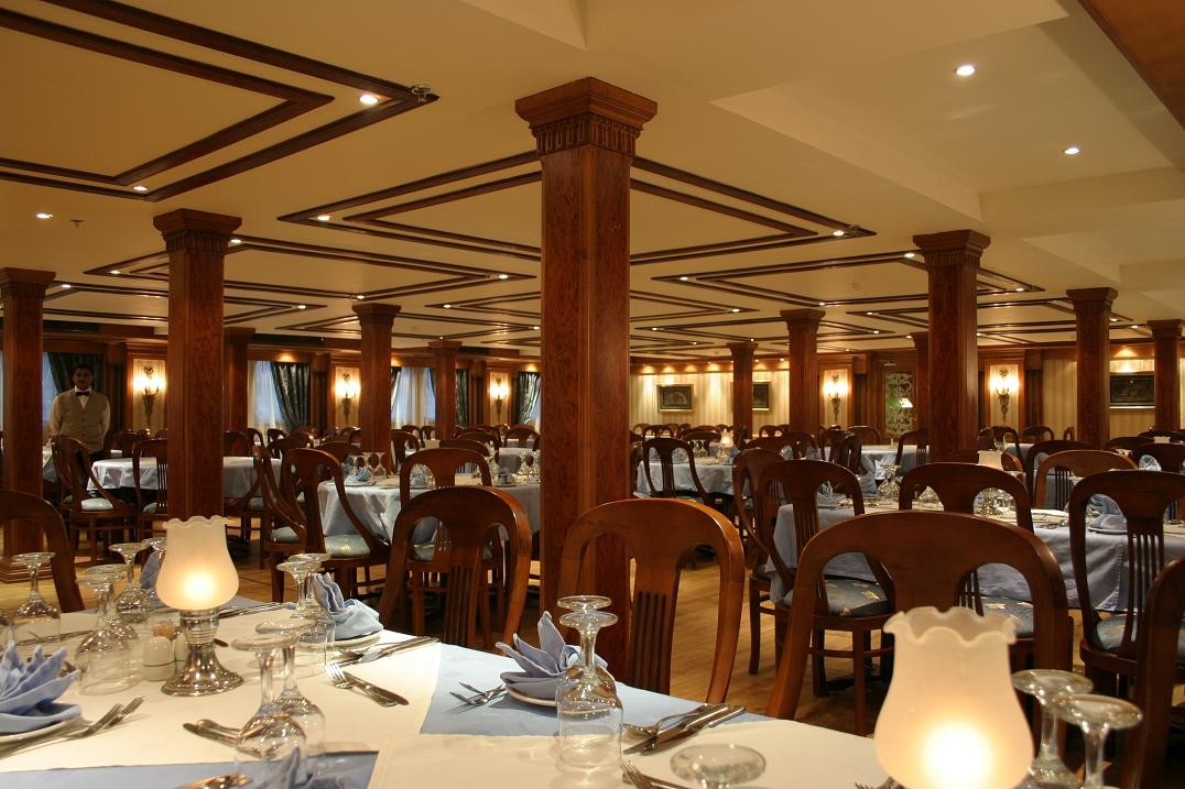 Nile Shams crucero
